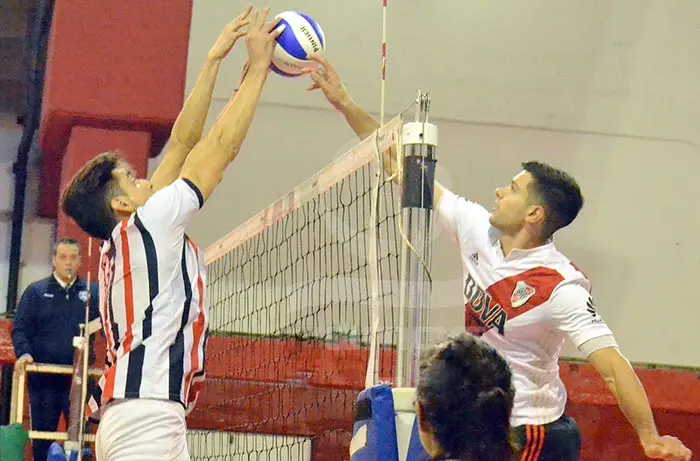 Quiroga irá por otro título  con San Lorenzo en el voley
