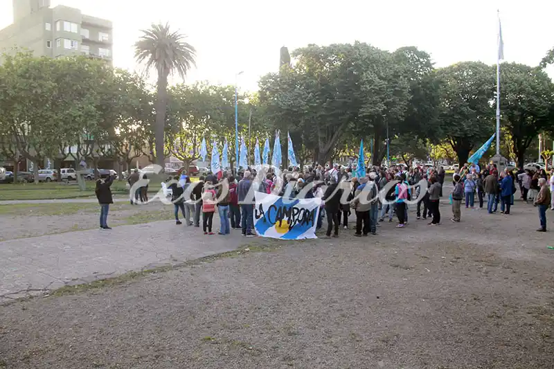 Protesta en apoyo a Cristina, tras el pedido de desafuero