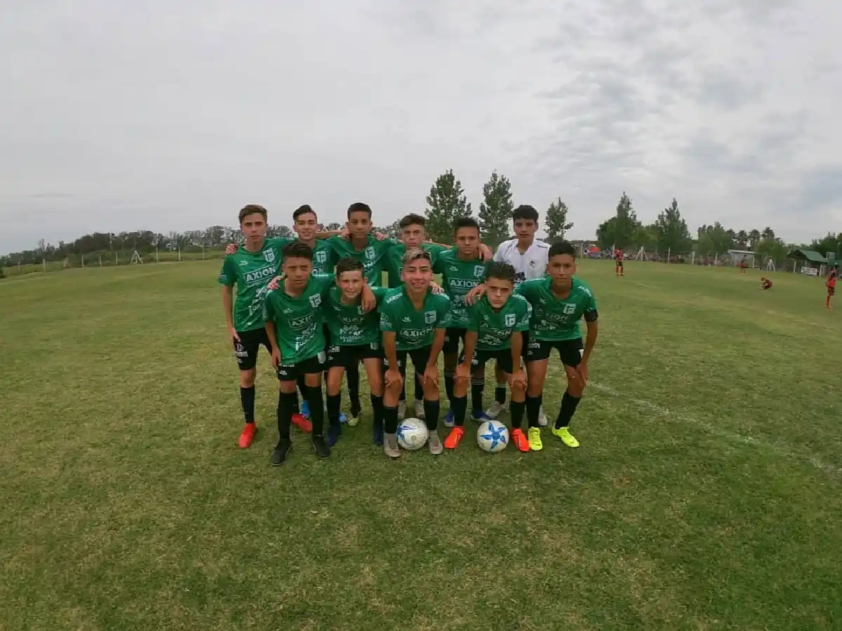 Los chicos jugaron los partidos de ida