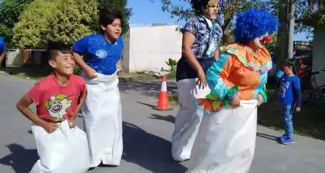 Fiesta del Día del niño en el merendero Corazón Contento