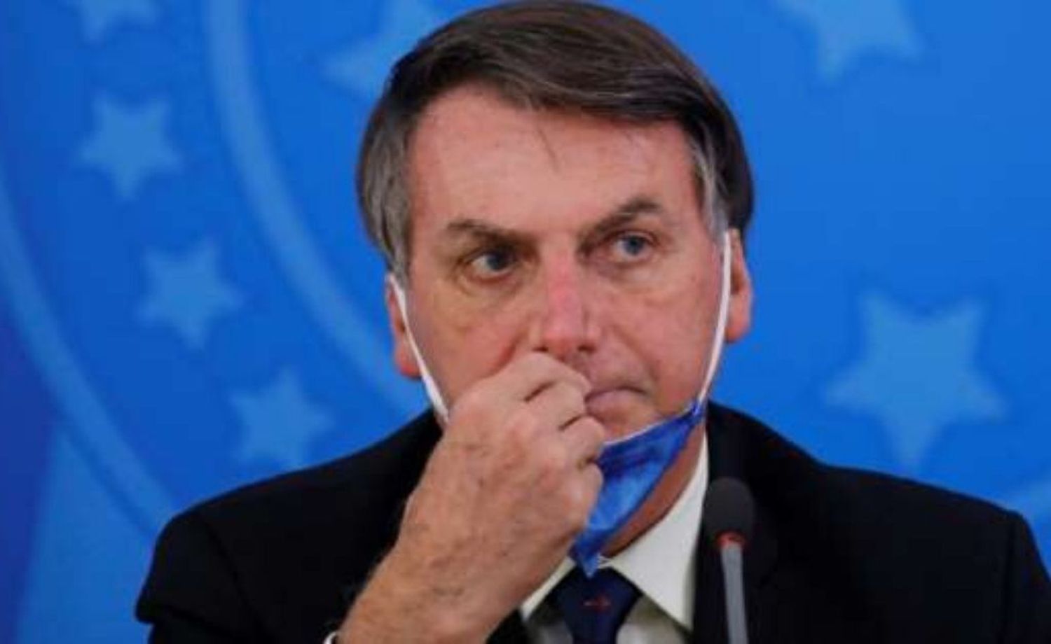 Bolsonaro echó al ministro de Salud