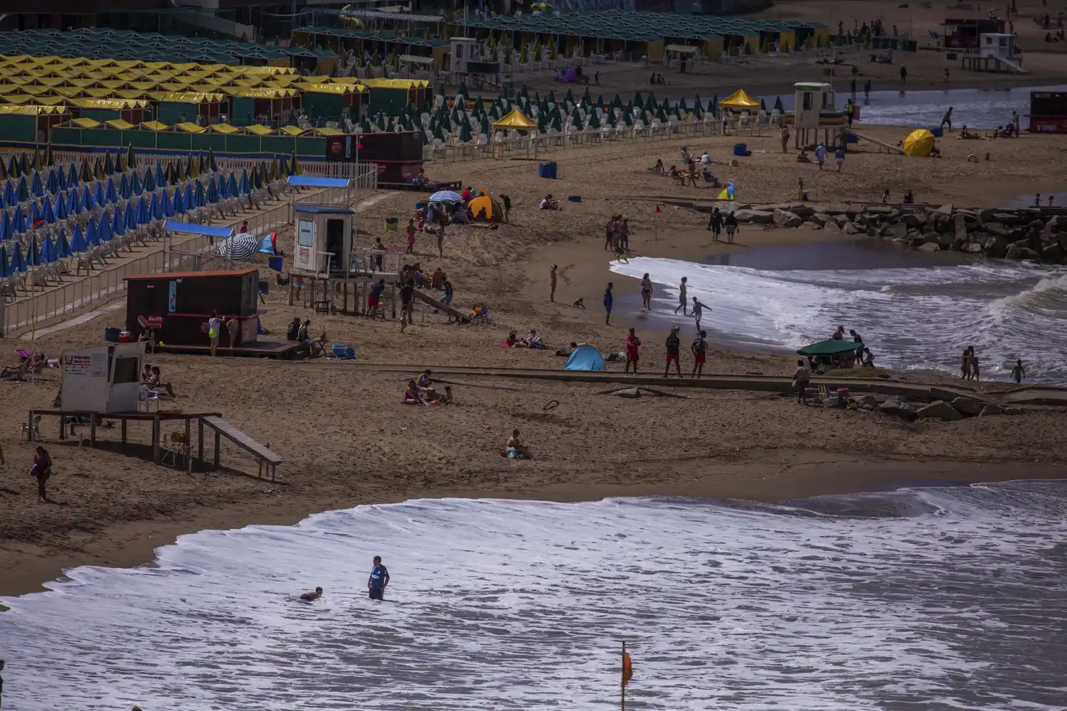 Cómo planificar un día de comida en la costa ante la disparada de precios