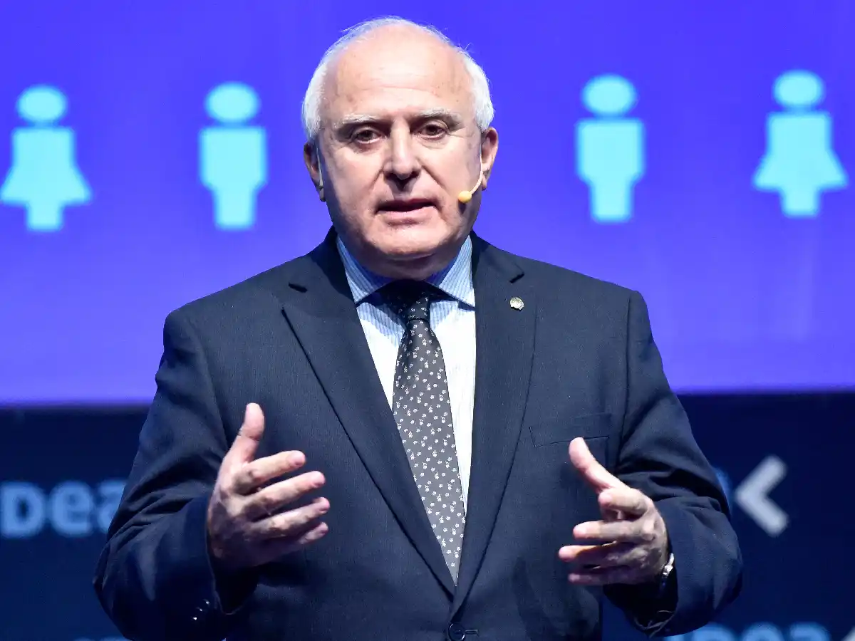 Lifschitz: "Es un escenario posible que el radicalismo rompa con Cambiemos para apoyar a Lavagna"