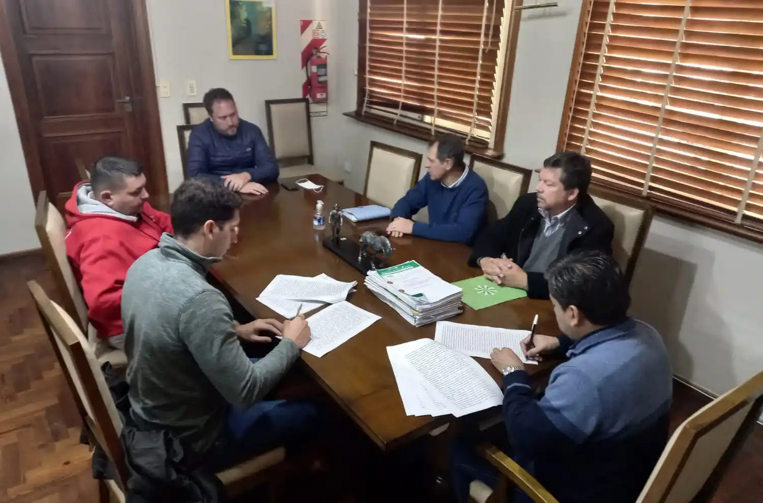 La empresa Apco construirá el plan de 25 viviendas en Río Tala: más de $ 142 millones y un año de plazo