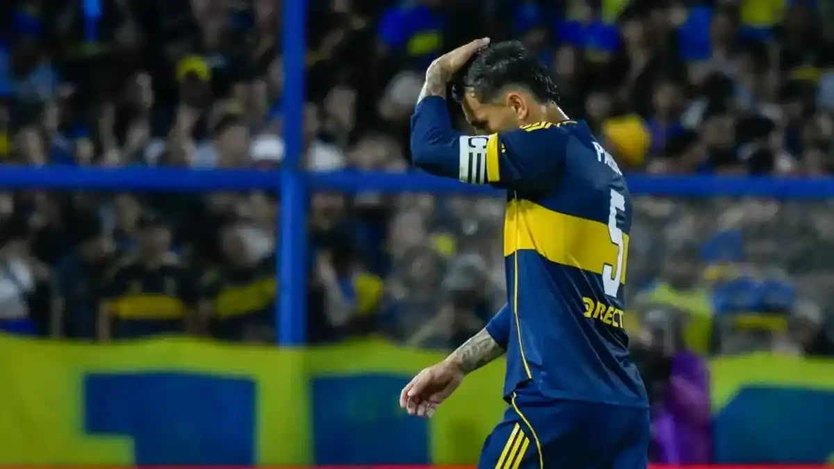 La reacción de Paredes cuando Úbeda reemplazó al Changuito Zeballos en la derrota de Boca ante Racing