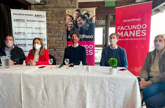 Lousteau apoyó a Manes: “Queremos construir un futuro distinto con decencia, ética y capacidad de gestión”