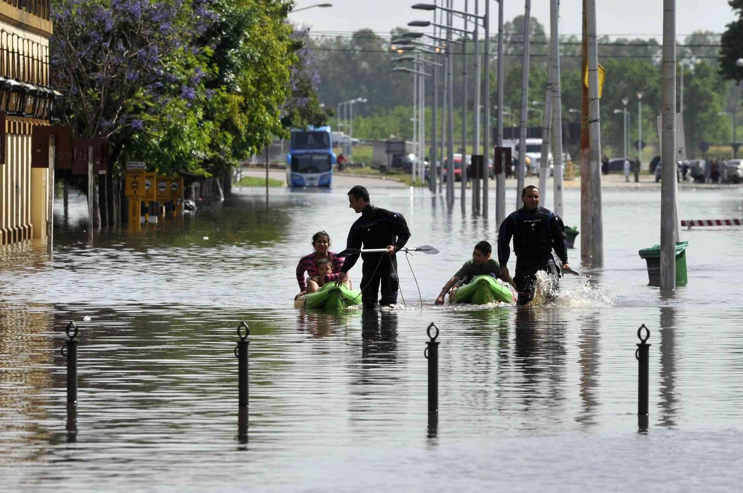 Temporal: Nación y Provincia continúan tareas de asistencia a damnificados