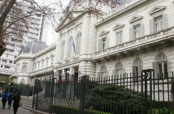 La Suprema Corte extendió el asueto pero implementará servicios a distancia