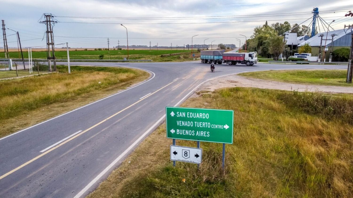 Enrico volvió a pedir por la construcción de obra vial en el cruce de Ruta 8 y acceso a San Eduardo