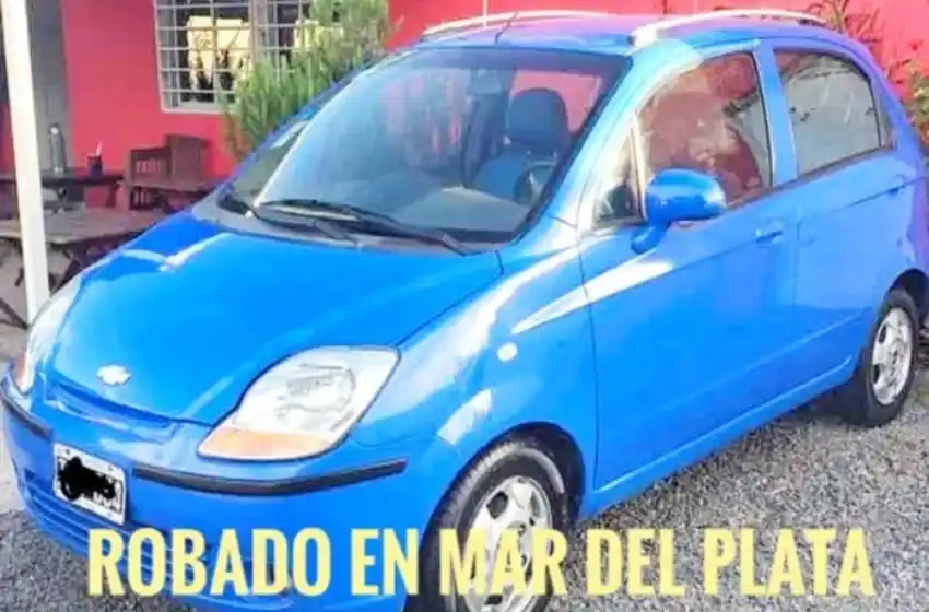 Robaron el vehículo a una pareja de jubilados con discapacidad para caminar: "Para nosotros el auto es todo"