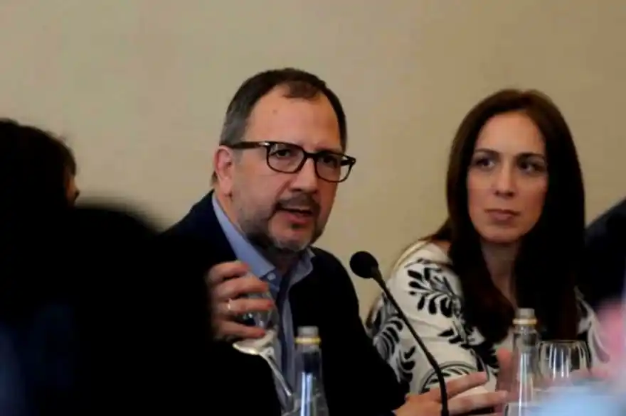 "El tiempo que queda hasta las elecciones es para seguir trabajando", dijo Perechodnik