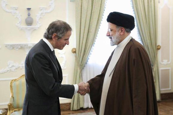Irán aceptó reconectar los sistemas de vigilancia de sus sitios