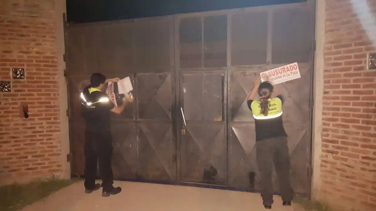 La Plata: El Municipio mantendrá las líneas telefónicas para denunciar "fiestas ilegales"