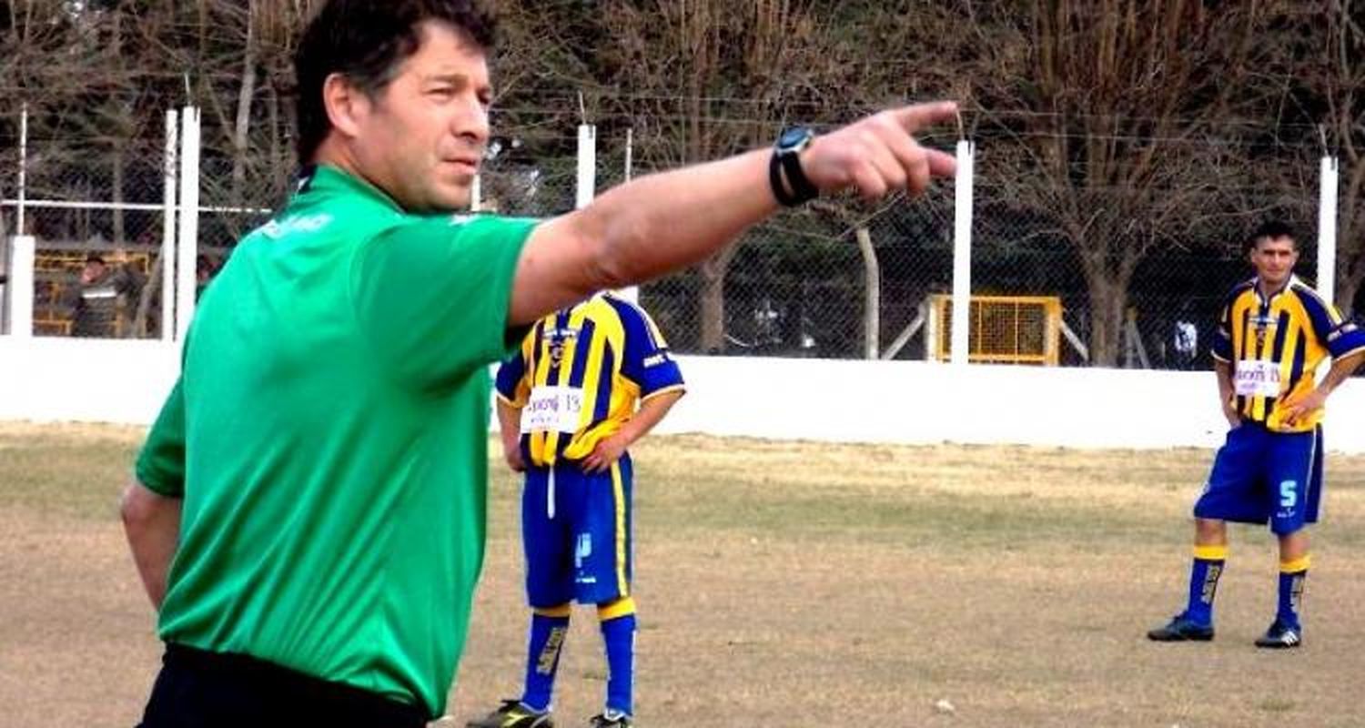 Árbitros para la sexta fecha del Torneo Oficial