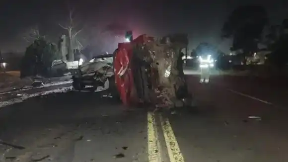 Tragedia en la ruta 226: un joven murió y hubo cuatro heridos tras un triple choque en Tandil