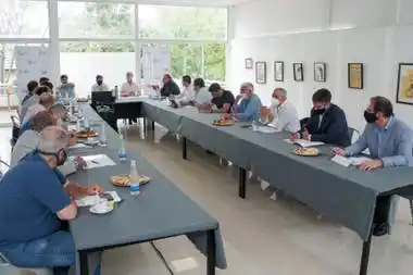 Covid-19 en la Provincia: Nueva reunión de Kicillof con intendentes de la Costa Atlántica