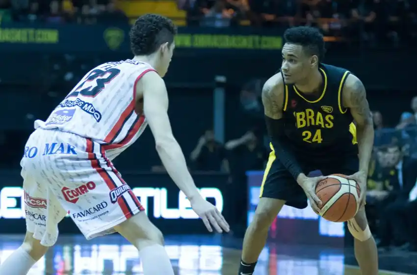 Quilmes cayó con Obras y se complicó de cara a la última fecha