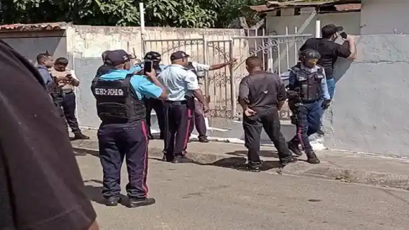 ¿SE VOLVIÓ LOCO? DE ESTA FORMA SANGRIENTA hombre asesina a 2 mujeres en Puerto Ordaz