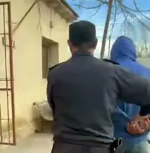 Amenazó de muerte a policías que lo apresaron