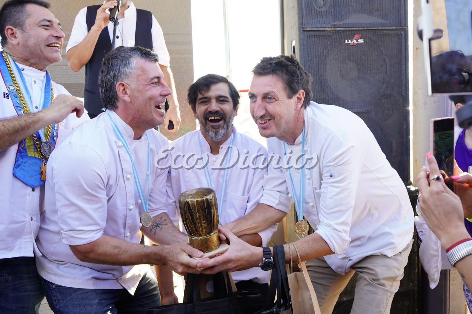 El grupo necochense ganador
