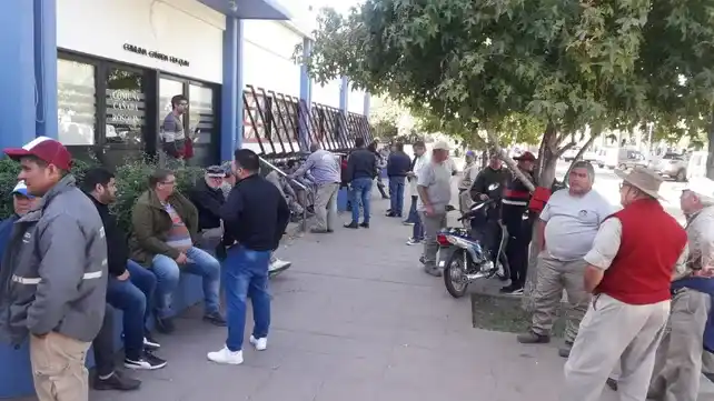 Sigue sin soluciones el conflicto comunal de Cañada Rosquín: "Hay muchas cosas que no se están diciendo"