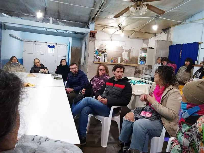 Unibaso hace campaña frente a frente