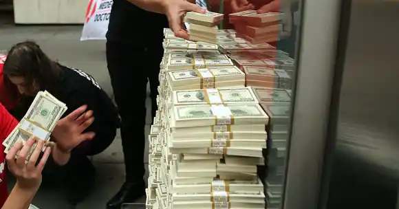 A la cárcel el mayor falsificador de dólares en Colombia (+ video)