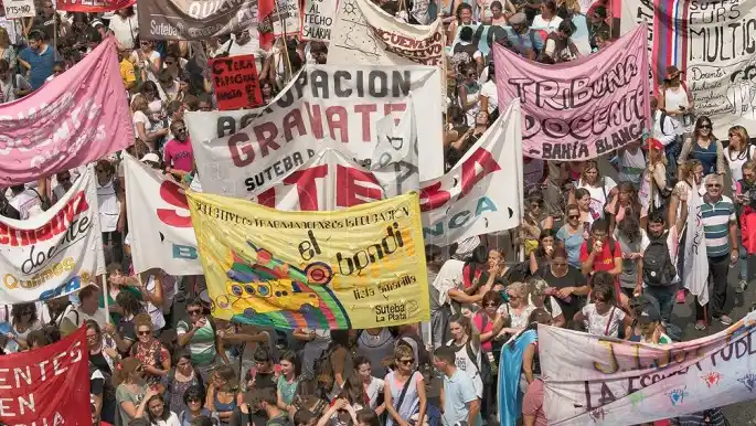 Convocaron a un nuevo paro nacional docente para el 30 de marzo