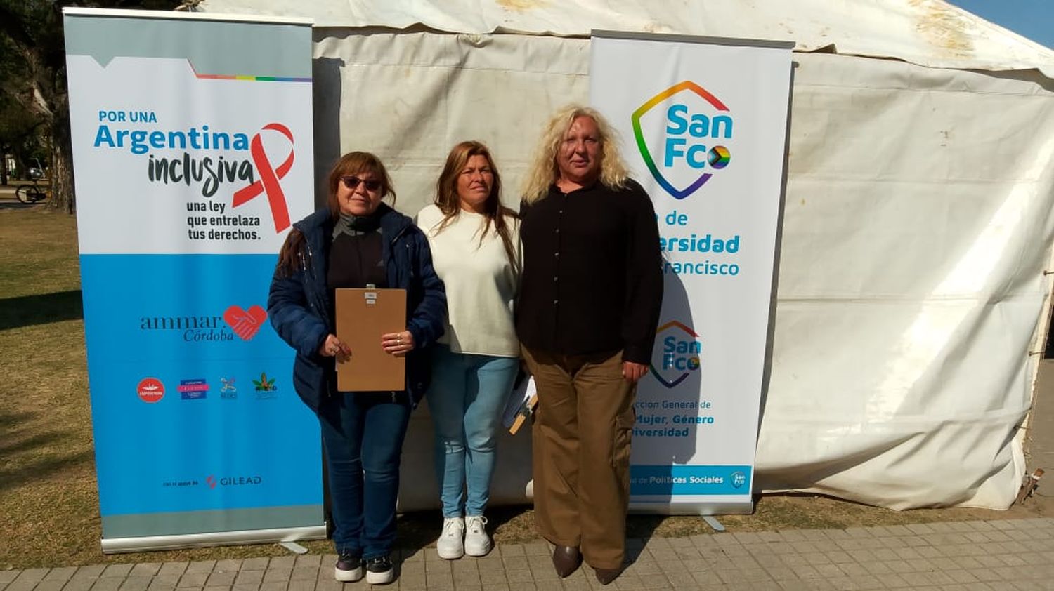 En una hora, se realizaron 40 testeos gratuitos de salud en la Plaza Cívica