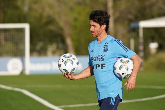 Benfica quiere a Aimar