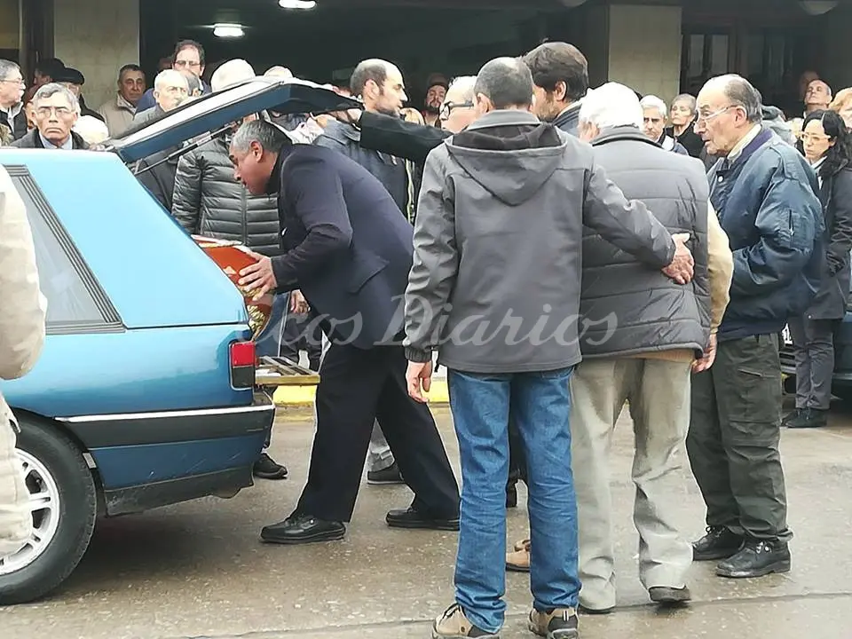 Familiares y amigos despidieron a Guillermo Depierro