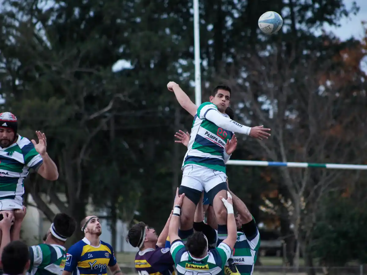 A dar el golpe en La Falda