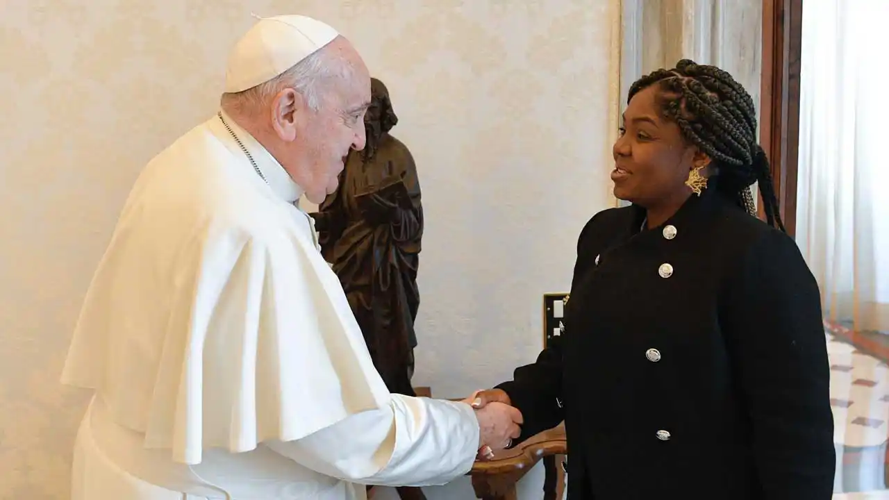 ¡HISTÓRICO ENCUENTRO! EL Papa Francisco reunido con Francia Márquez (+ Video)