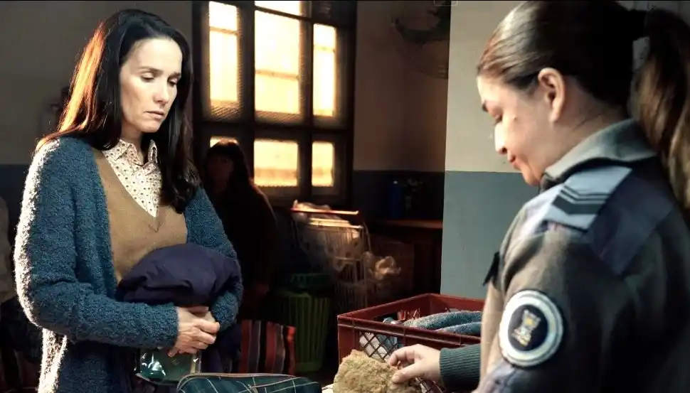 La mujer de la fila. La vida da vueltas inesperadas