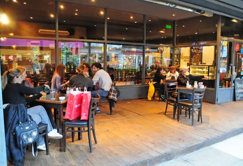 El Ejecutivo extendió el horario de funcionamiento para las actividades