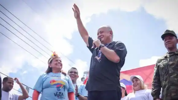 DIOSDADO se las cantó a la CEV: prefieren al imperialismo y a los ingleses