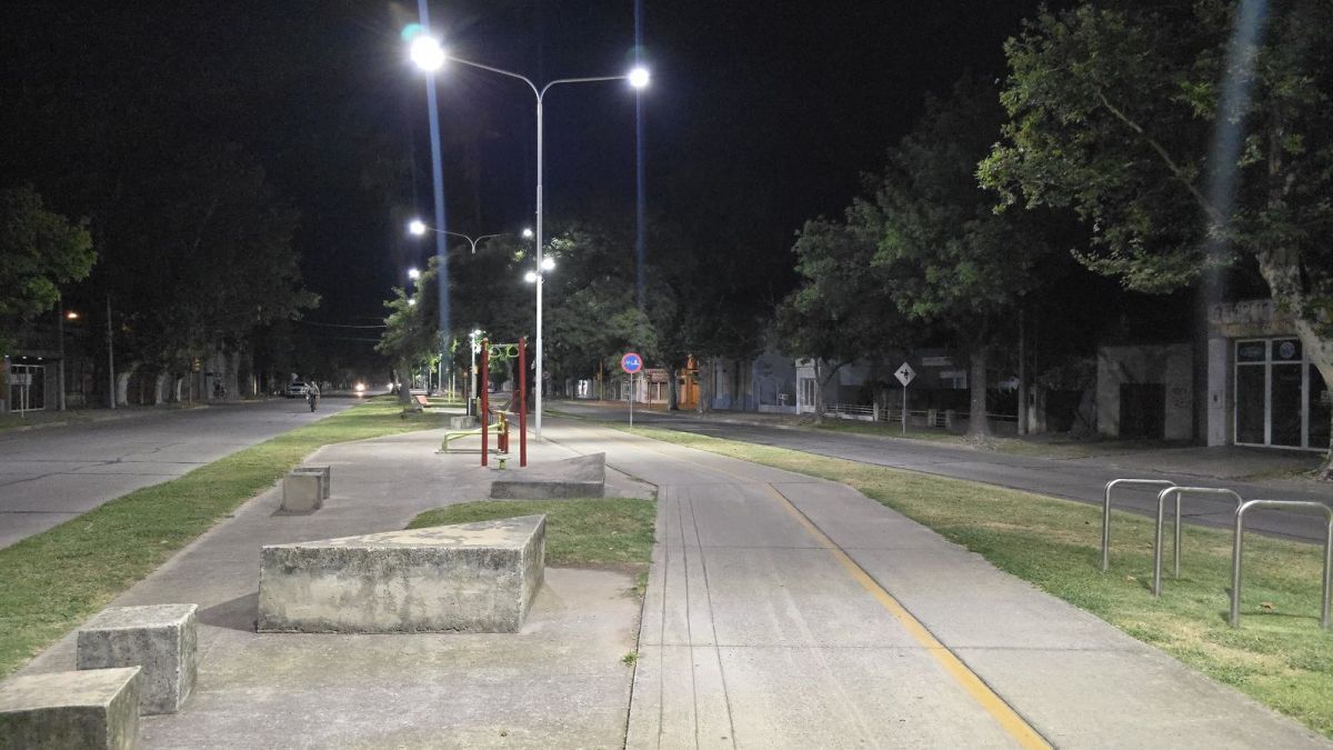 Licitación para la compra de luminarias: se presentaron 6 oferentes.