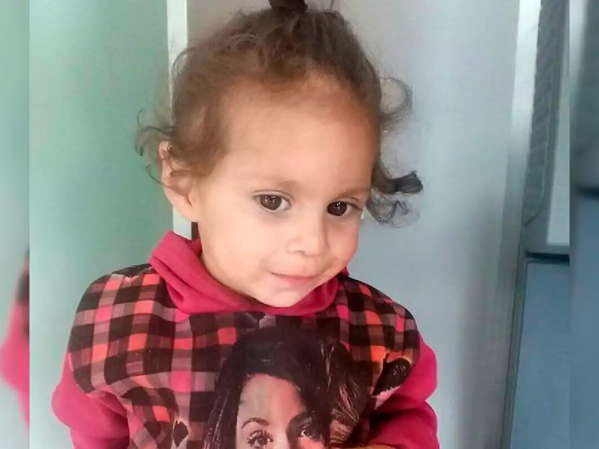 El padre de Kiara anoche seguía detenido 