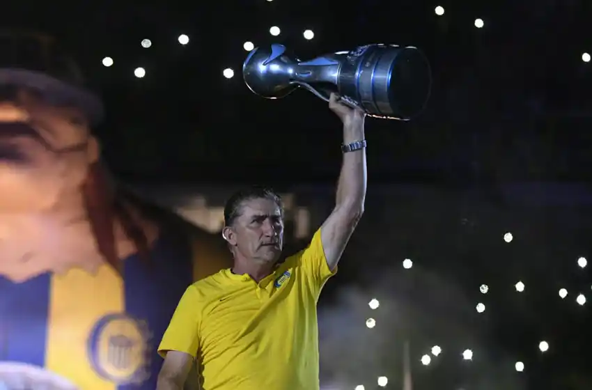 Bauza: «Haber salido campeón como DT de Central fue un sueño hecho realidad»