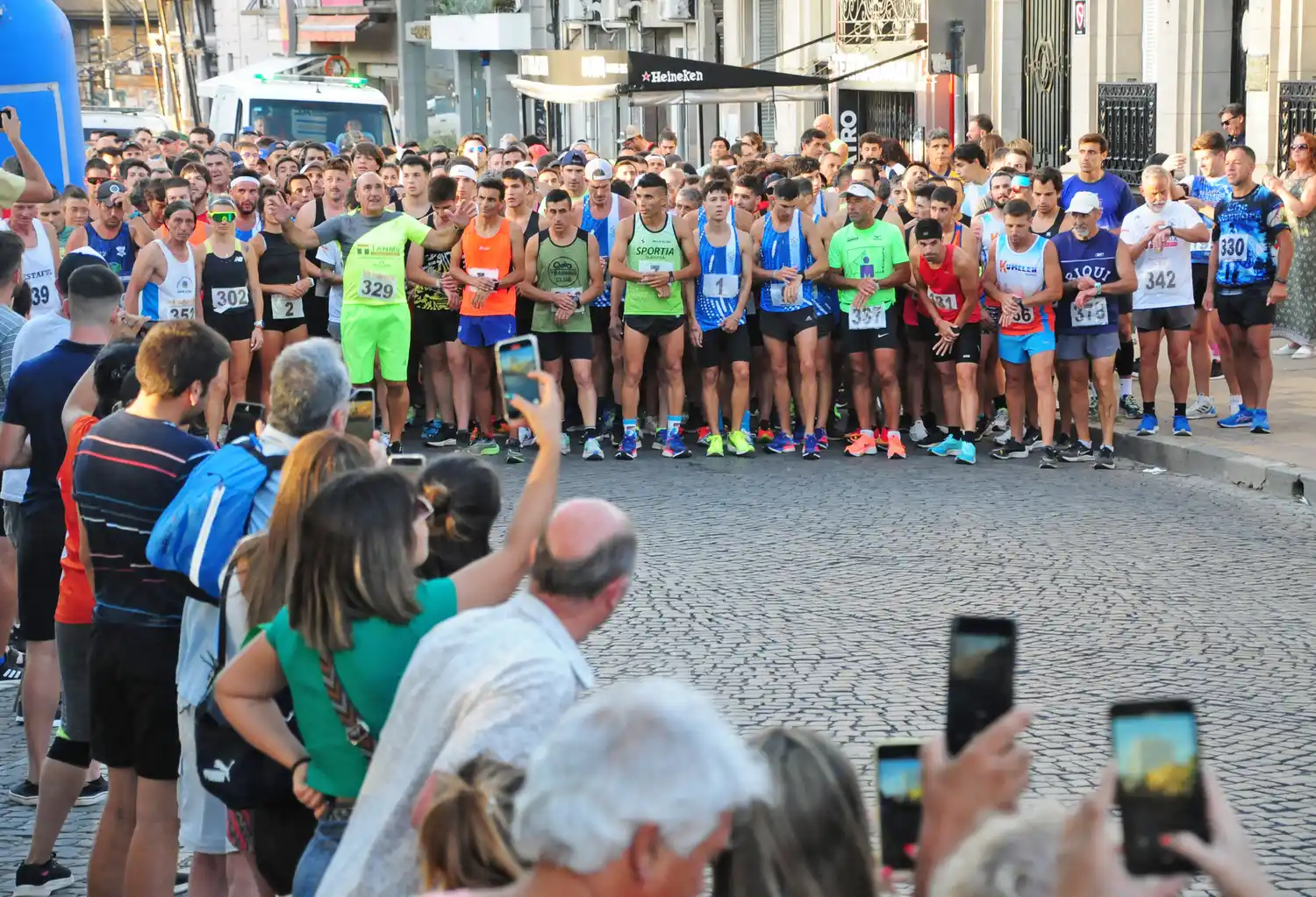 Las mejores imágenes de la Pequeña San Silvestre 2022