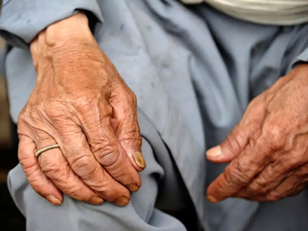 Humilde abuelita denunció su nieto de 18 años: "Me roba todo para comprar drogas"