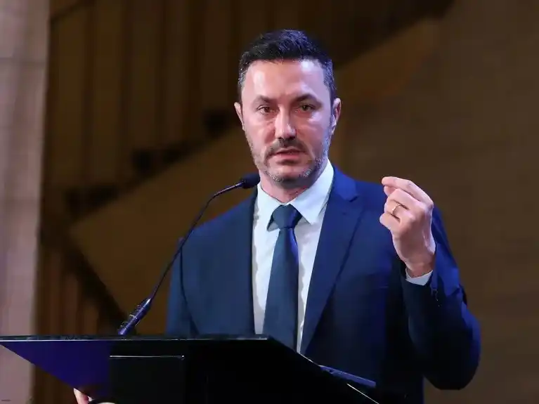 Luis Petri sería designado vicepresidente primero de la Cámara baja.