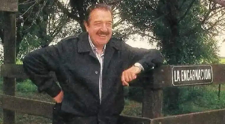 Raúl Alfonsín: los hechos fuera del tiempo