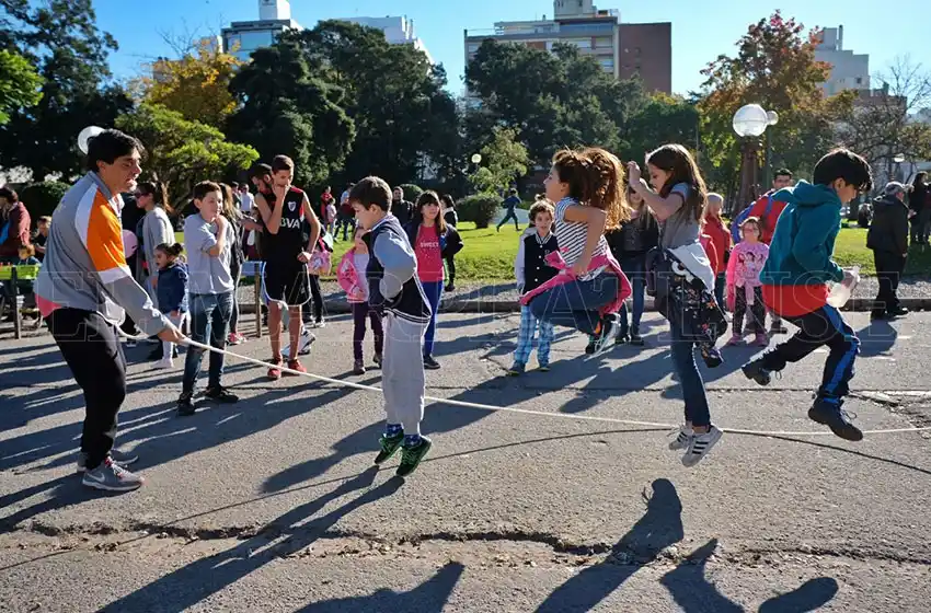 Se realizó el colorido festival "¡Viva la Plaza!"