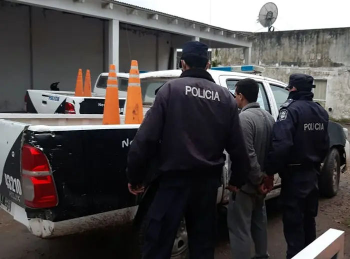 A punta de pistola asaltan a un repartidor en Quequén