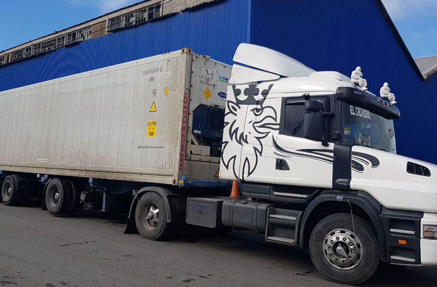 Se incorporan más empresas para exportar desde el Puerto local