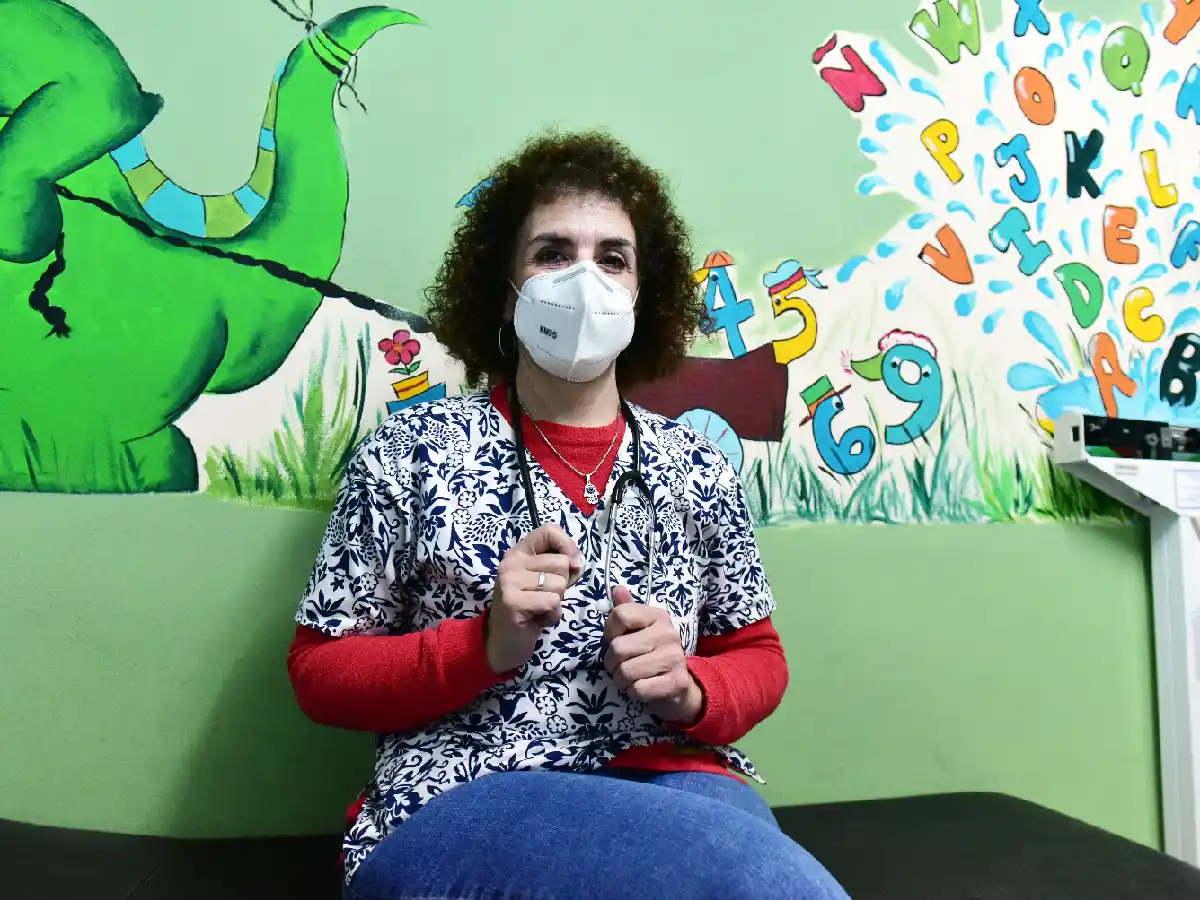 “Los adultos debemos acompañar, proteger y entender a los jóvenes”