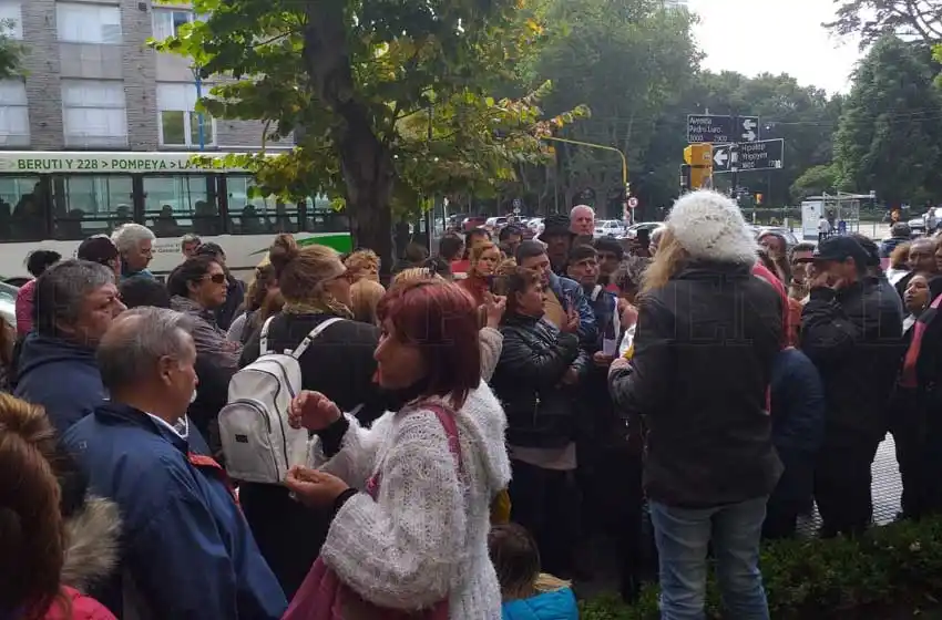 Plaza Rocha: "Nos quieren hacer trabajar de una forma marginal"