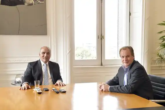 Bordet se reunió con Juan Manzur