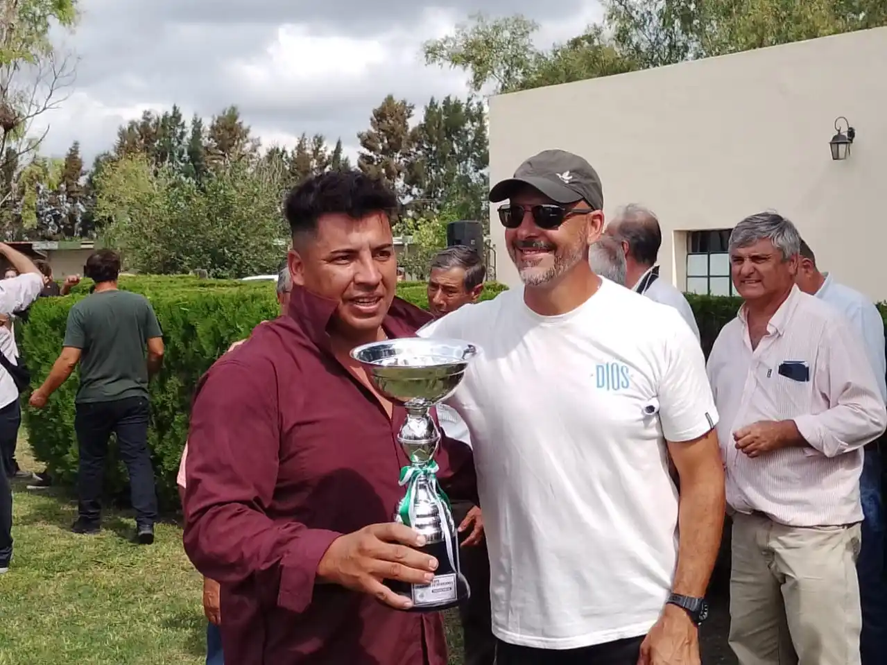 Turf: Radiante Boy y Noah Tom, los ganadores de la Copa Criadores
